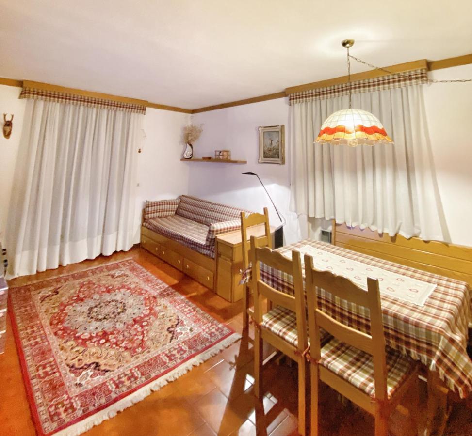 Trilocale Accogliente Con Camino A Pochi Minuti Da Madonna Di Campiglio Διαμέρισμα Spiazzo  Εξωτερικό φωτογραφία